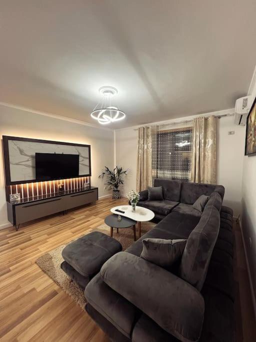 Art'S Apartment Tirana Exteriér fotografie